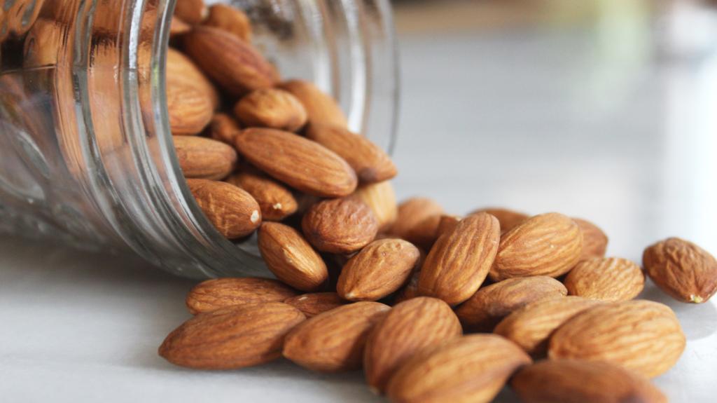 How Almonds Can Help You Lose Weight