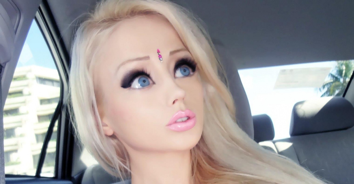Foranderlig lomme butik She's A Human Barbie Doll - This Is How She Looks Without Makeup