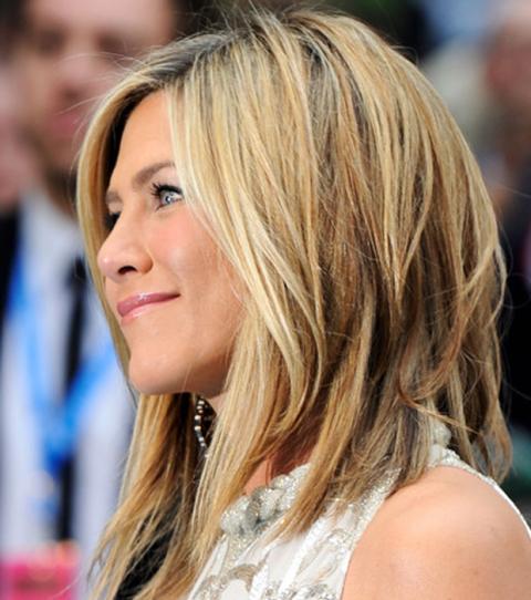 Haircuts That Will Make You Look Younger