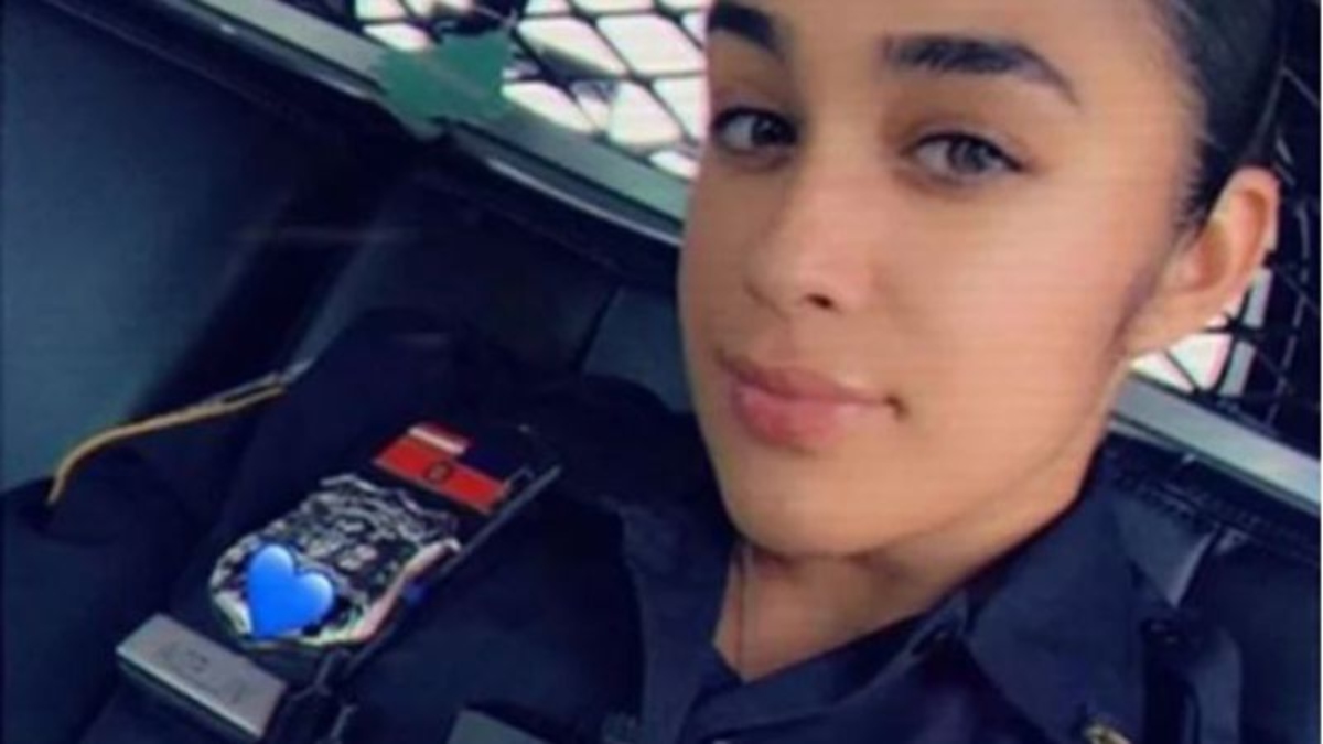 American Female Police Officer Victim Of Revenge Porn Prank By Fellow